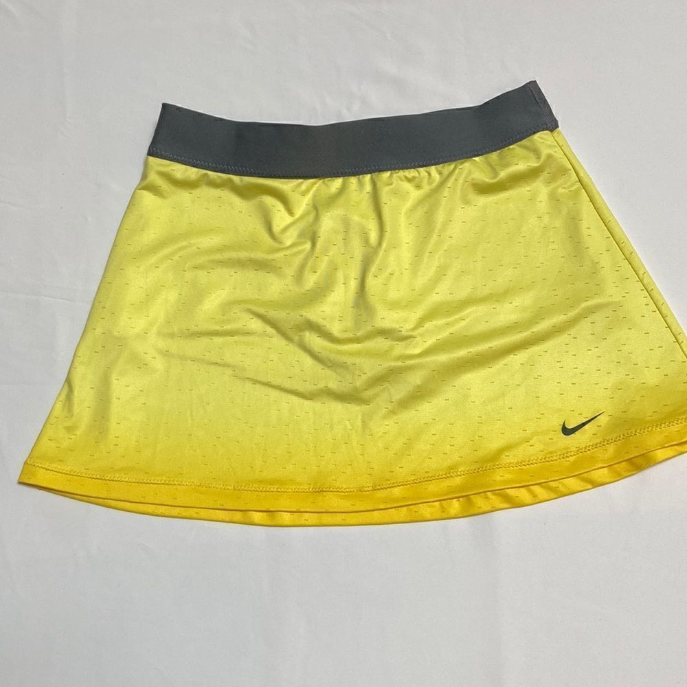 Nike Neon yellow Tennis running skirt with built in shorts lining